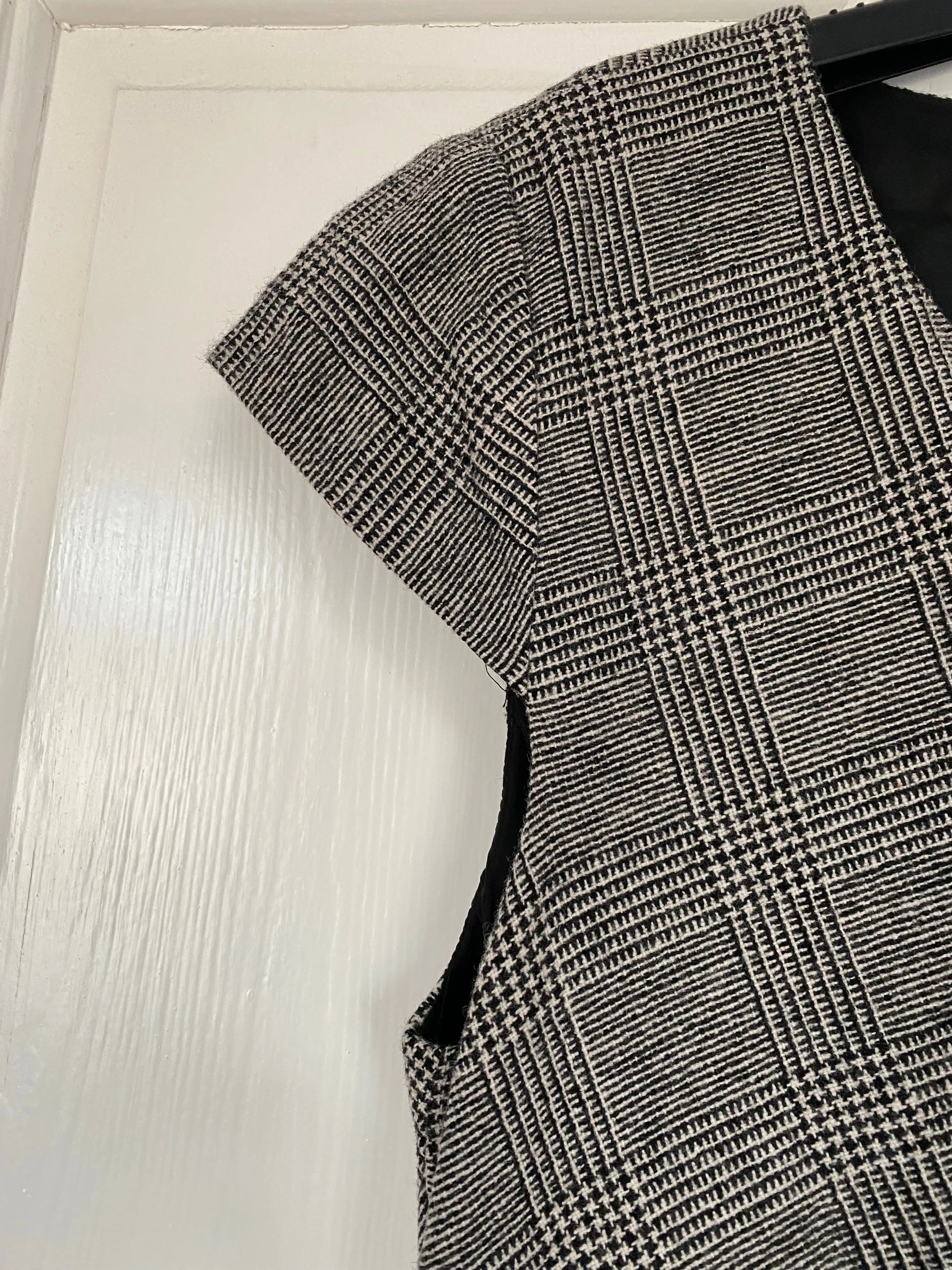 Phase Eight Wool Mix Check Dress in Black & White Size 12. Slay the office! Personal wardrobe
